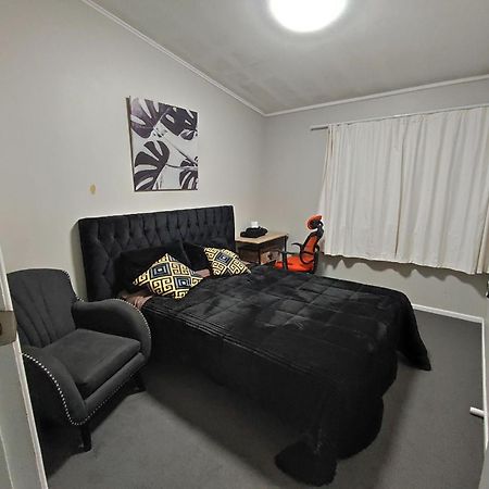 West Side Beautiful And Quiet Home โอ๊คแลนด์ ภายนอก รูปภาพ