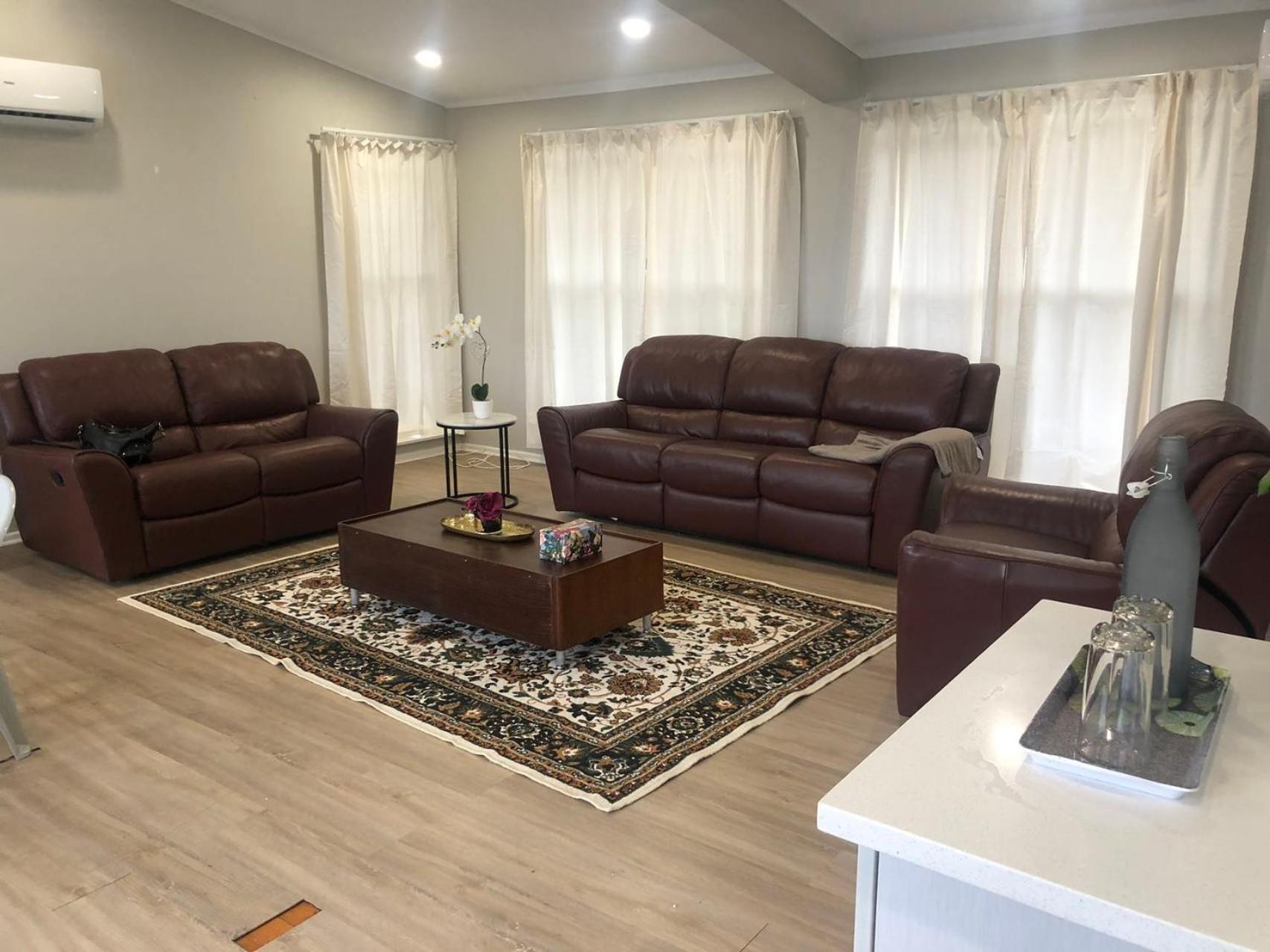 West Side Beautiful And Quiet Home โอ๊คแลนด์ ภายนอก รูปภาพ